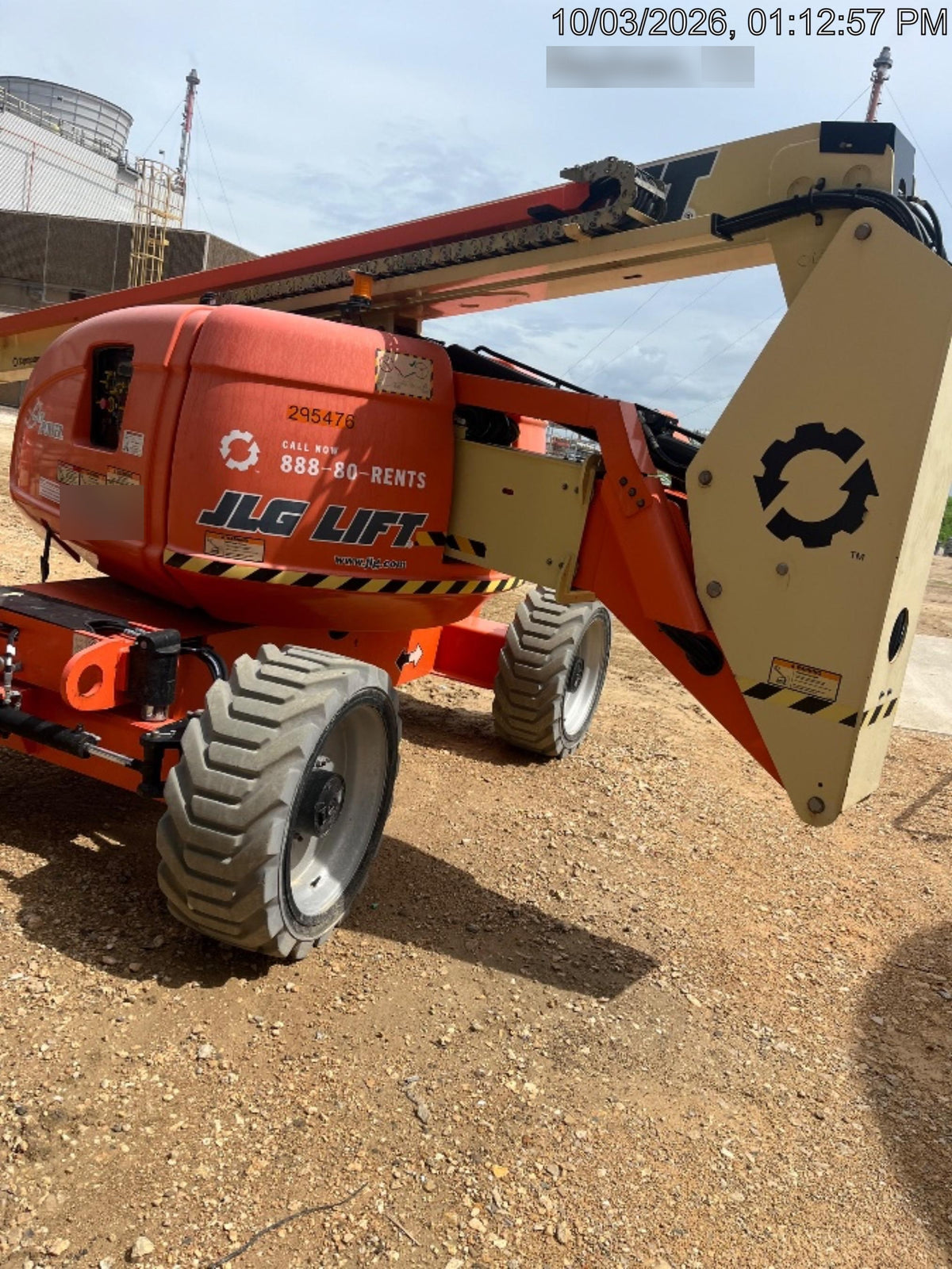 2023 JLG 600AJ