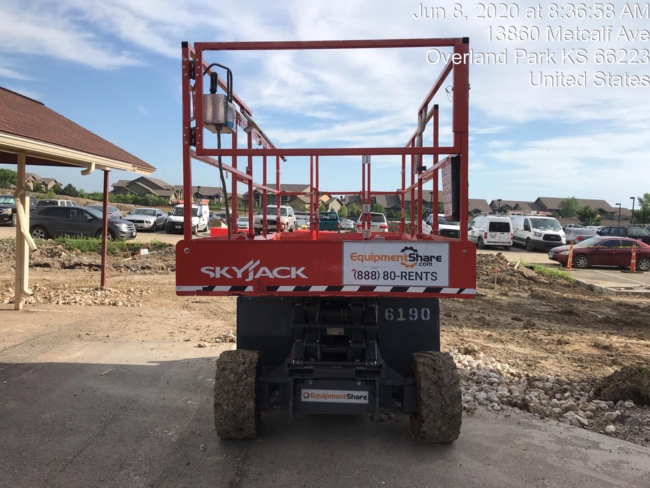 2017 SKYJACK SJ6832 RT