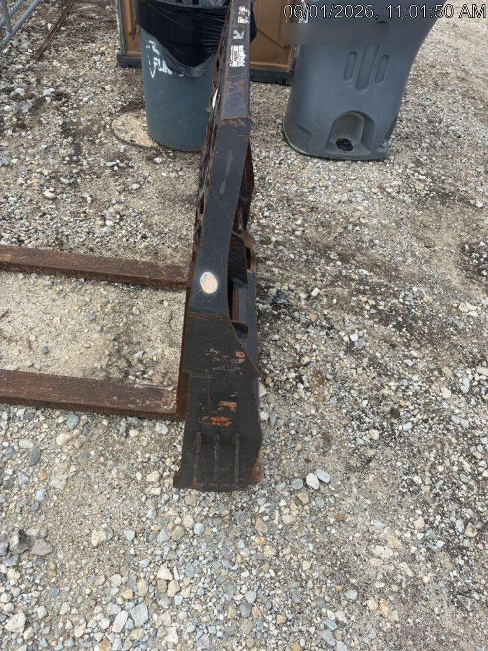 2018 PALADIN 48" Pallet Forks - Paladin