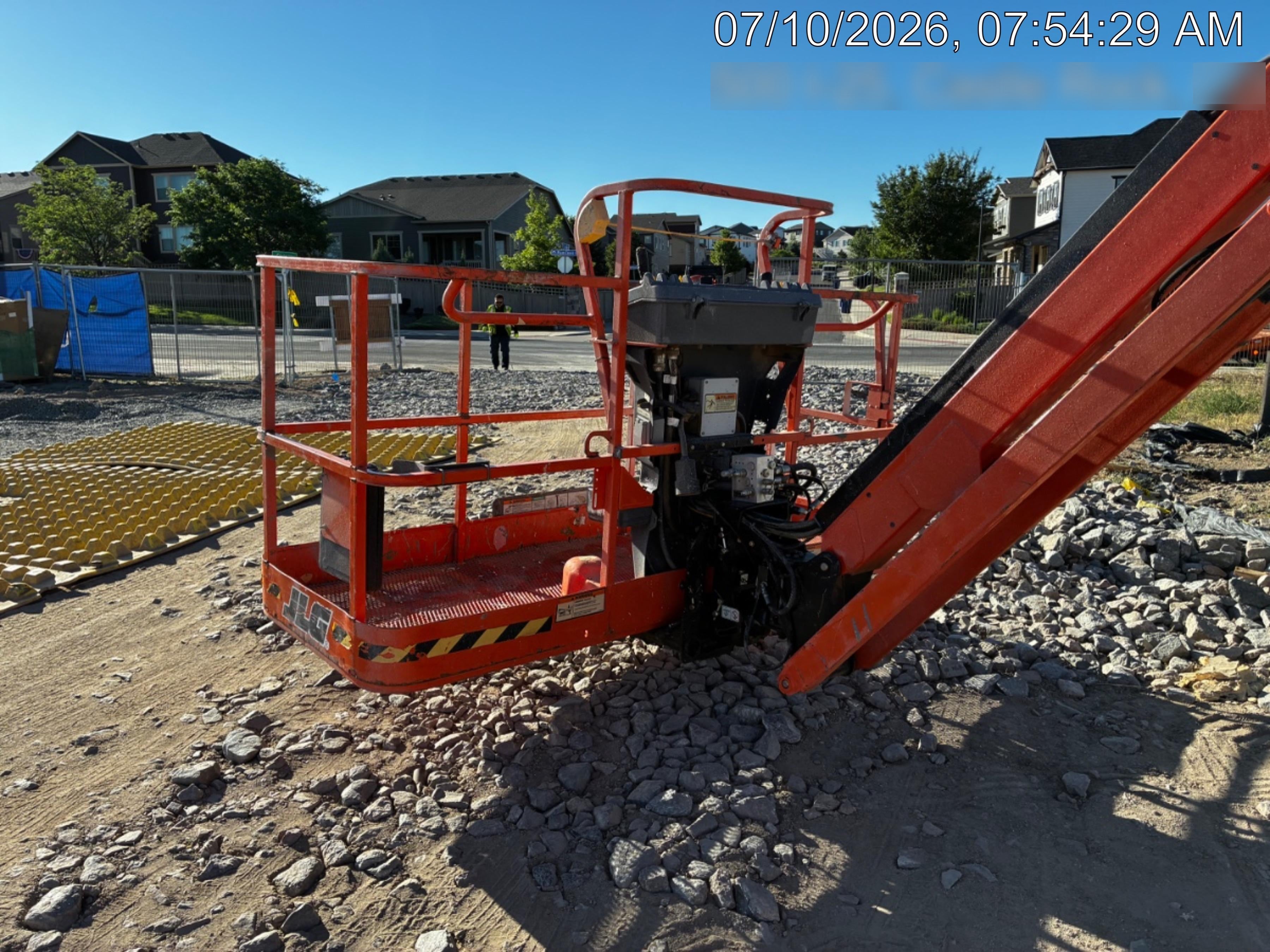 2022 JLG 660SJ