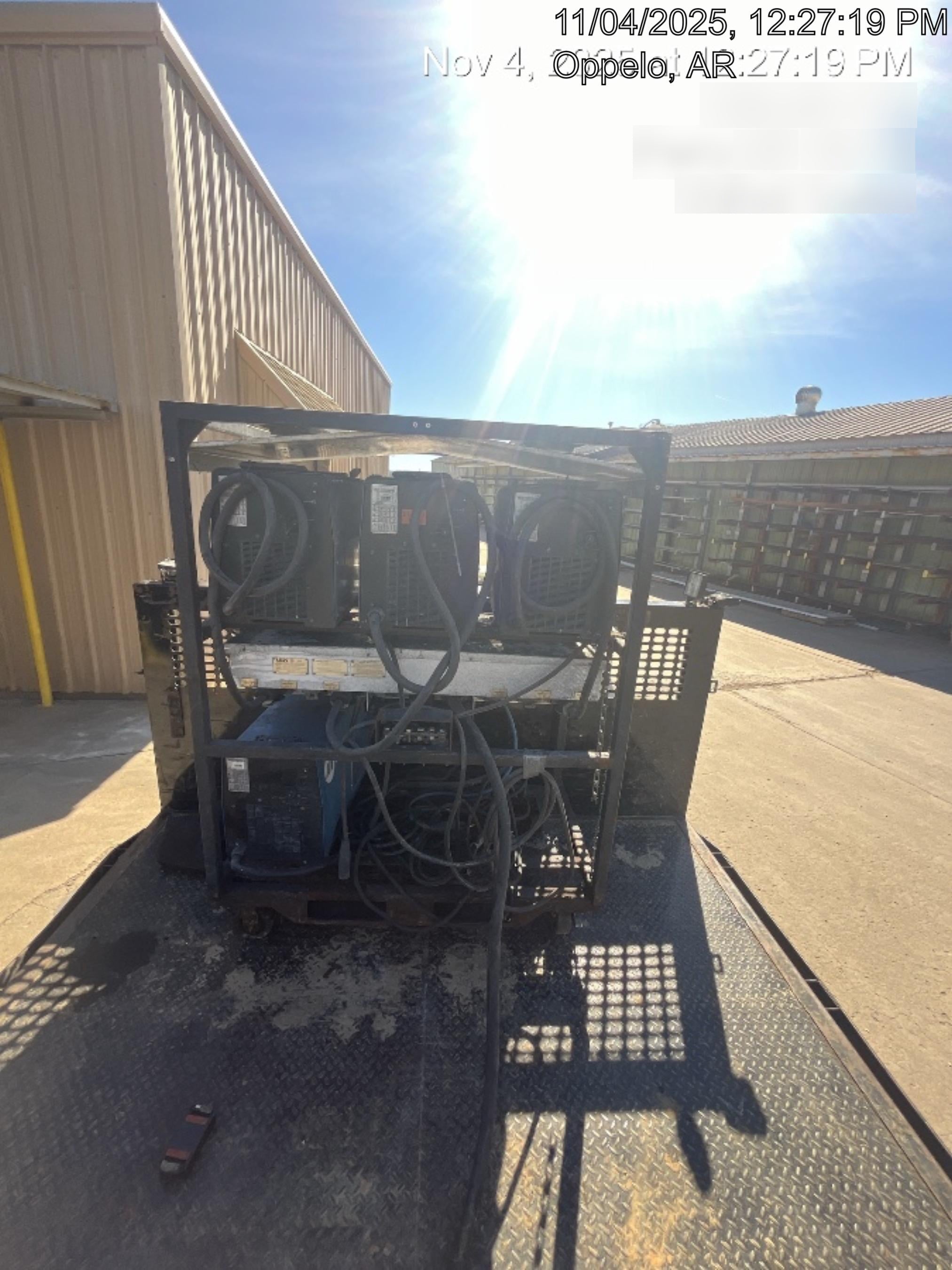 2021 MILLER ELECTRIC XMT 350