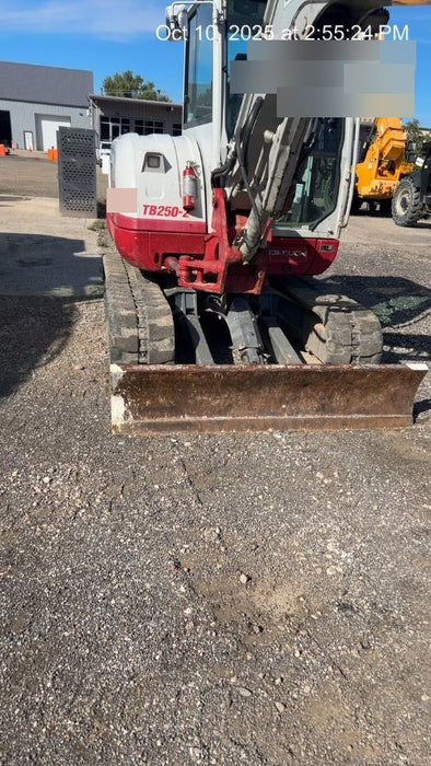 2020 Takeuchi TB250-2C Cab/Heat/Air, Rubber Tracks, Manual TAG QC