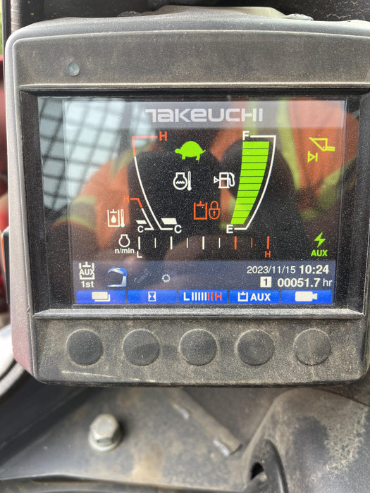 2022 TAKEUCHI TL10V2-CR