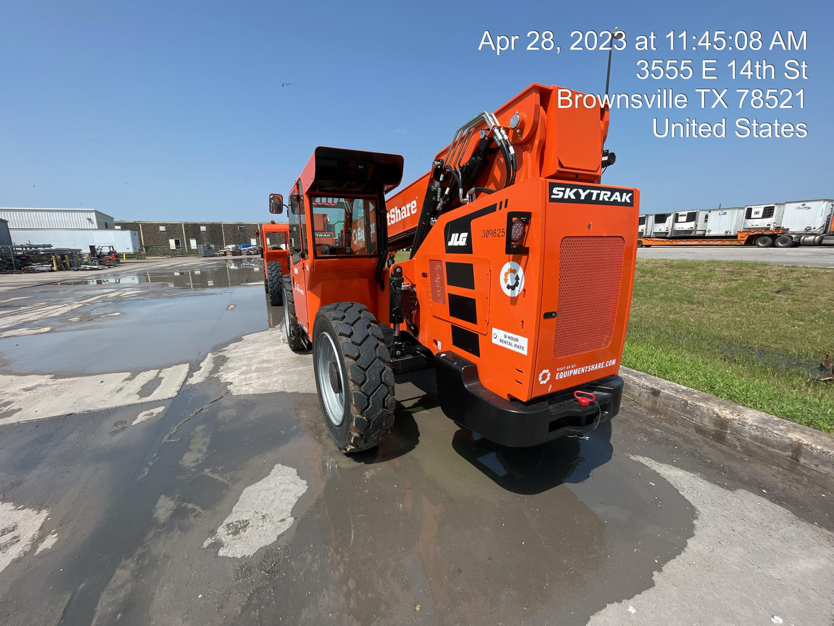 2023 SKYTRAK 8042
