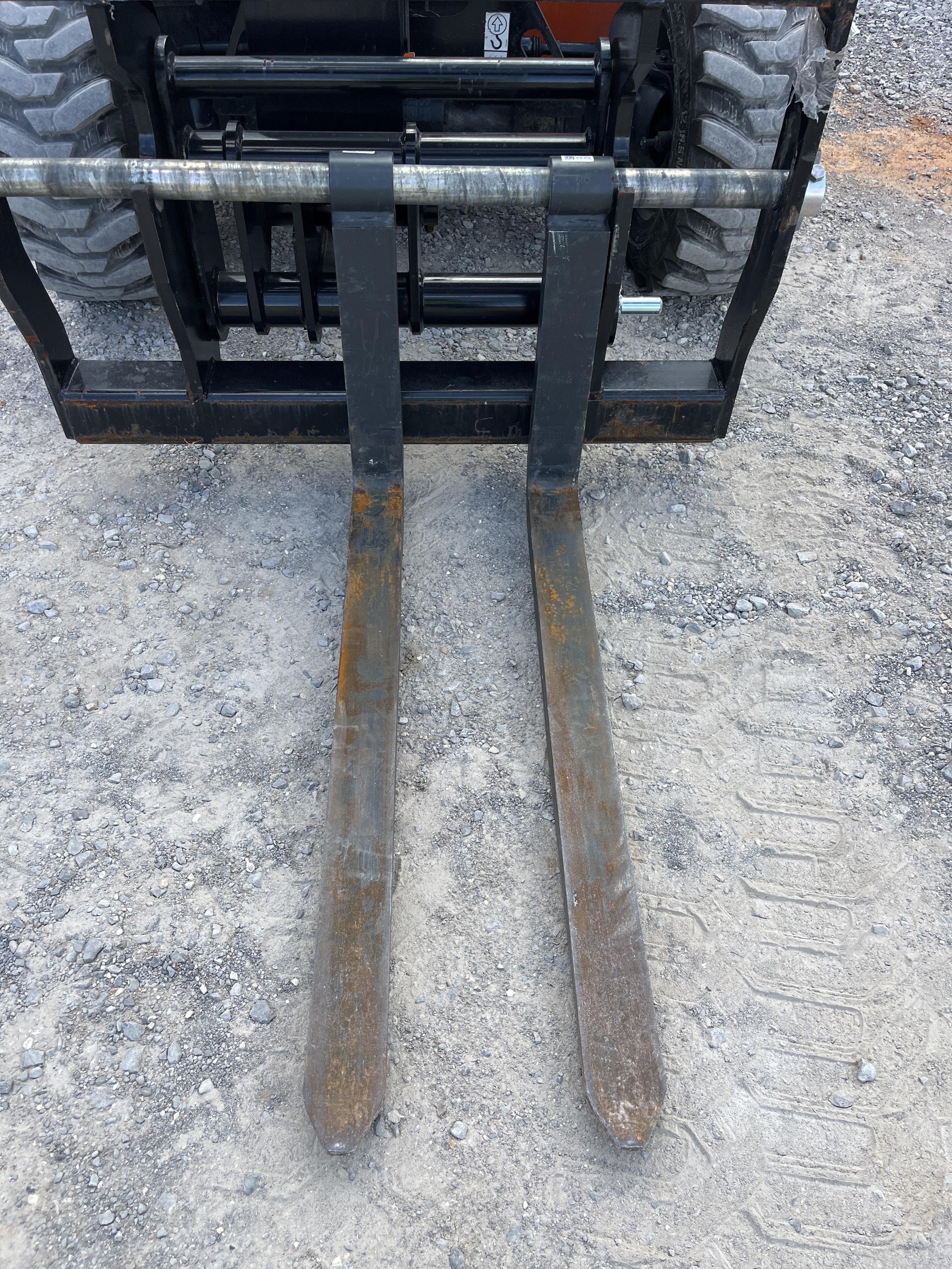 2024 JLG G5-18A