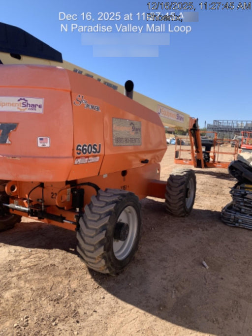2017 JLG 660SJ