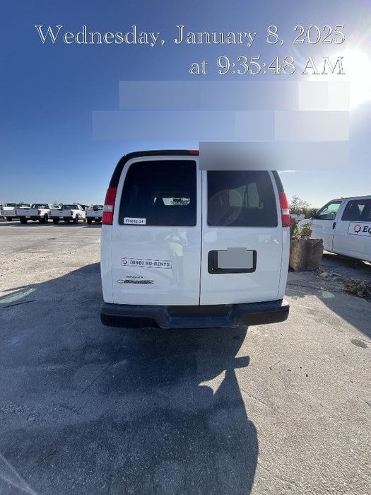 2023 CHEVROLET Express Van - Rental