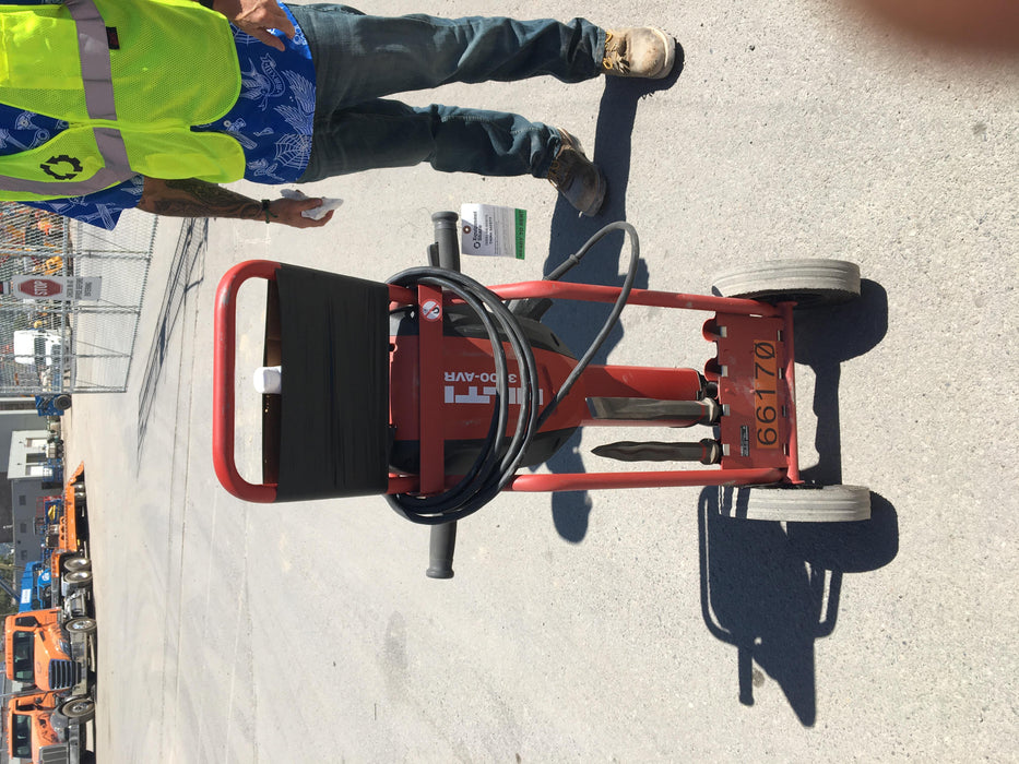 2020 HILTI TE 3000-AVR