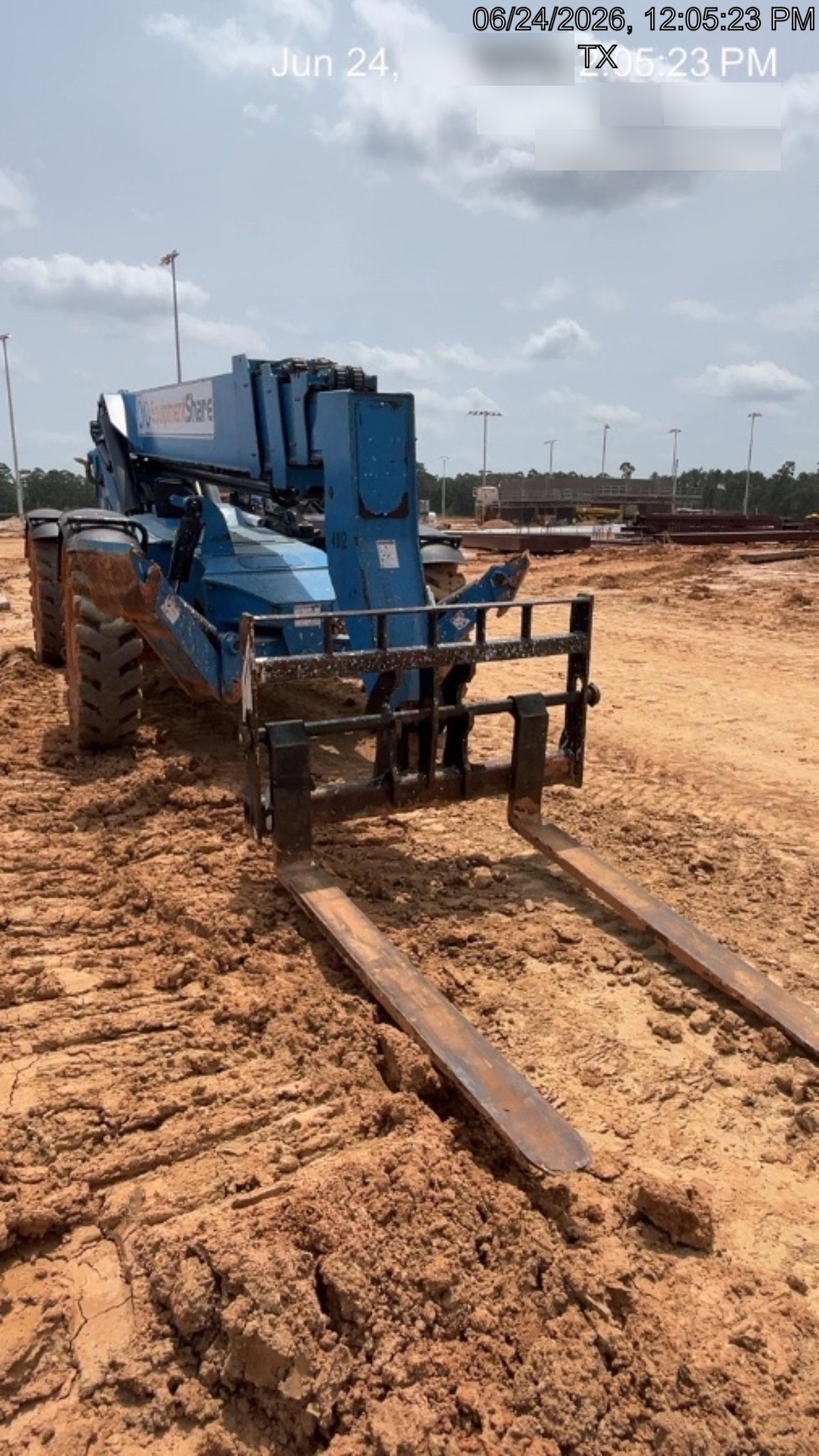 2017 Genie GTH-1056 Genie GTH1056, Solid Tires, 60" carriage, Light Kit, Open ROPS