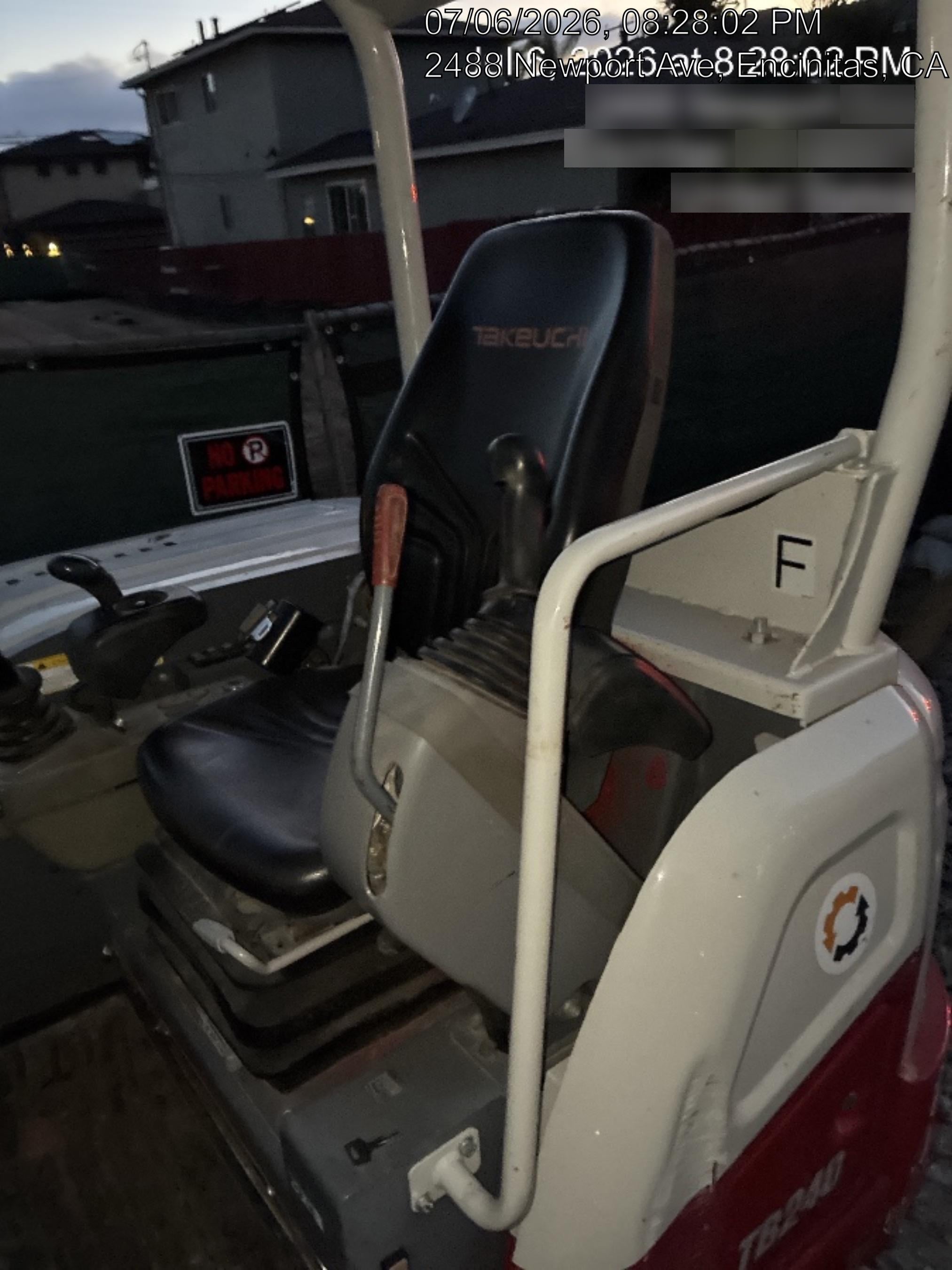 2021 TAKEUCHI TB240R