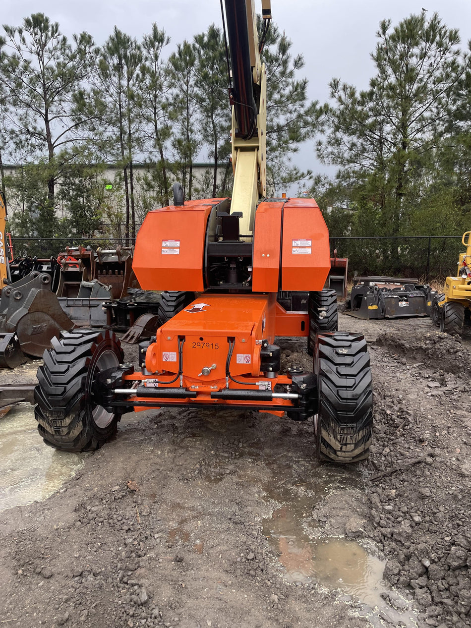2023 JLG 860SJ