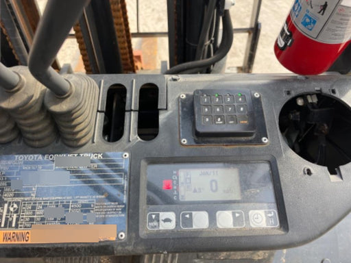 2022 TOYOTA 50-8FGU25