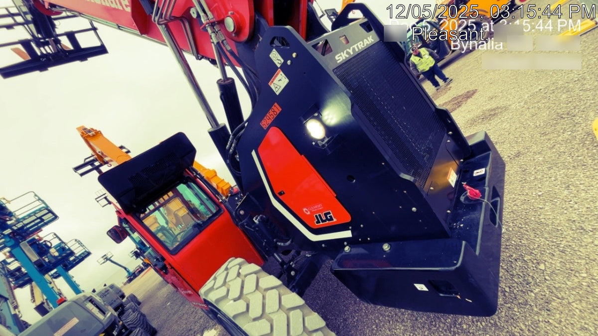 2025 SKYTRAK 10054