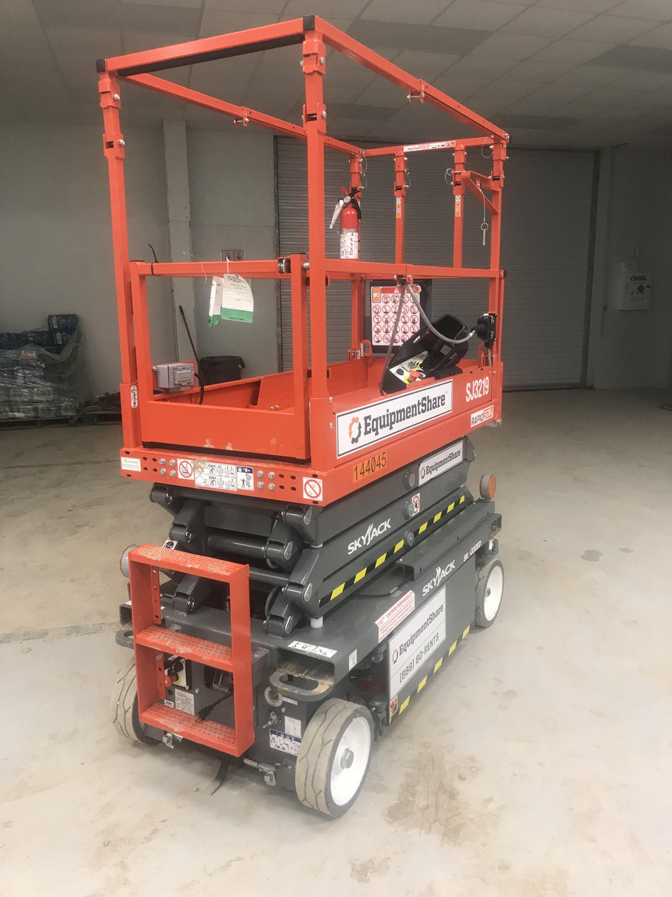 2021 SKYJACK SJ3219