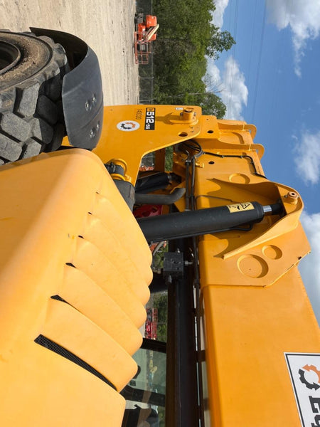 2021 JCB 512-56