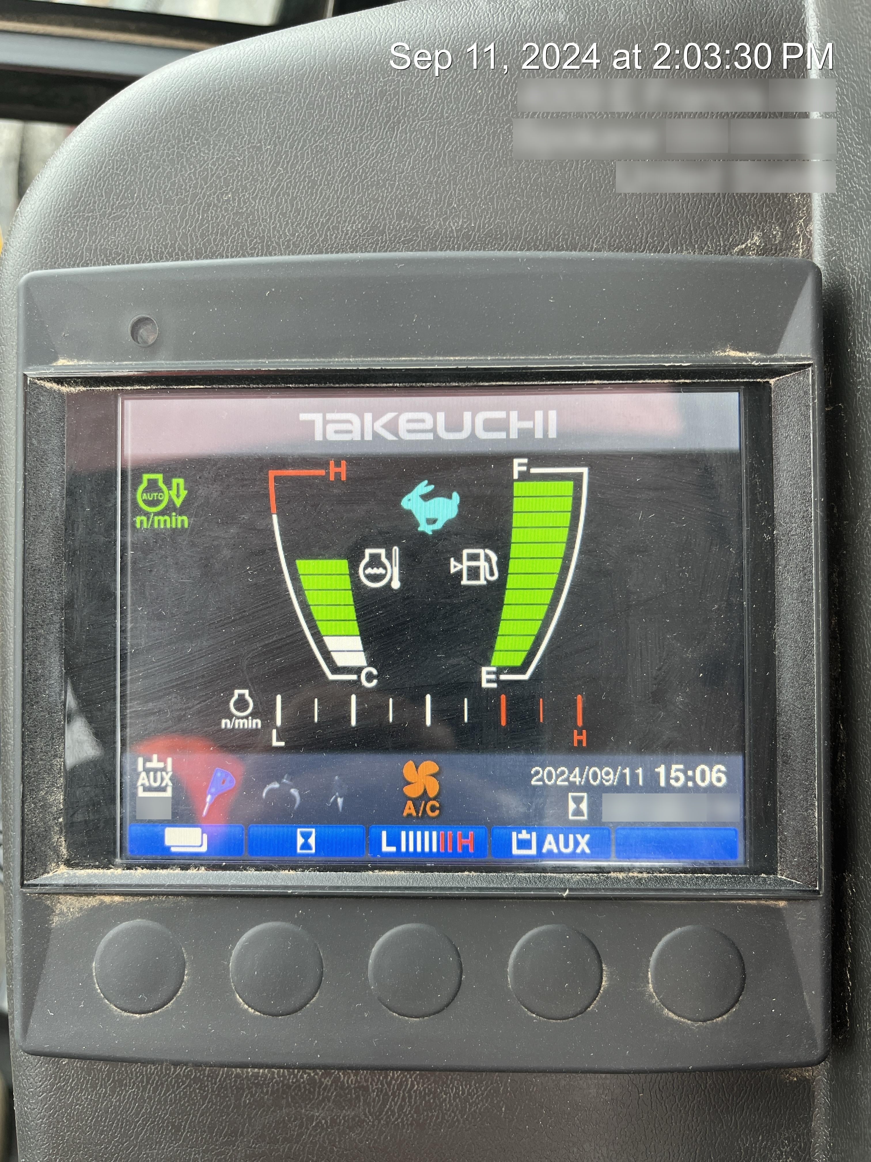 2024 TAKEUCHI TB250-2CR