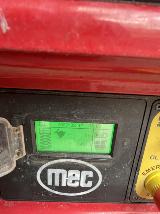 2020 MEC 1330SE Solid NM Tires, Steel Swing out Doors, LCS, Beacon, 900W Invertor