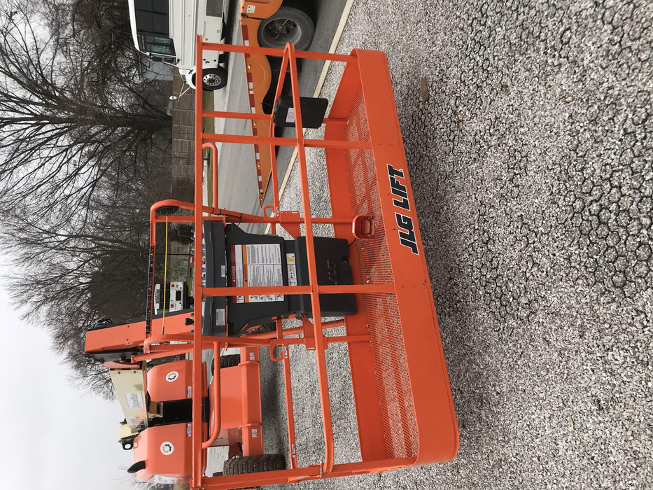 2019 JLG 460SJ