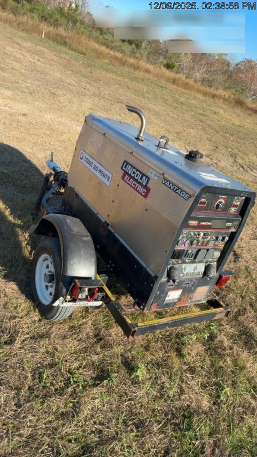 2019 Lincoln Electric Vantage 322 Welder Ready-Pak 3, Two wheel trailer, Fender and Light kit, Cable Rack