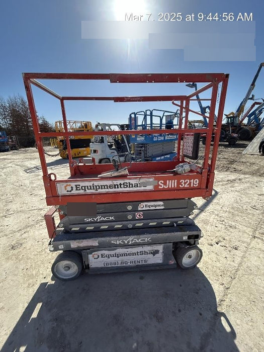 2019 Skyjack SJIII-3219 Standard Options, Trojan Batteries