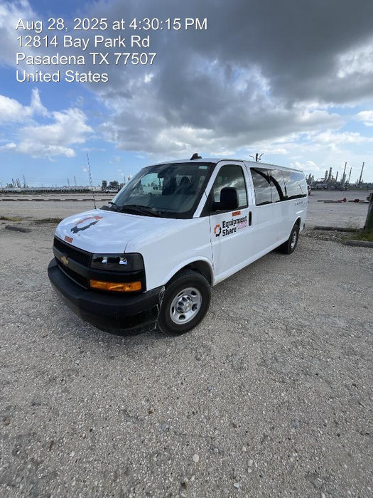 2025 CHEVROLET Express Van - Rental