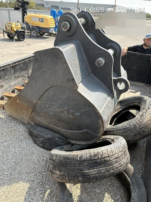 2025 JOHN DEERE 48" Bucket, Excavator 56,000 - 65,000 John Deere