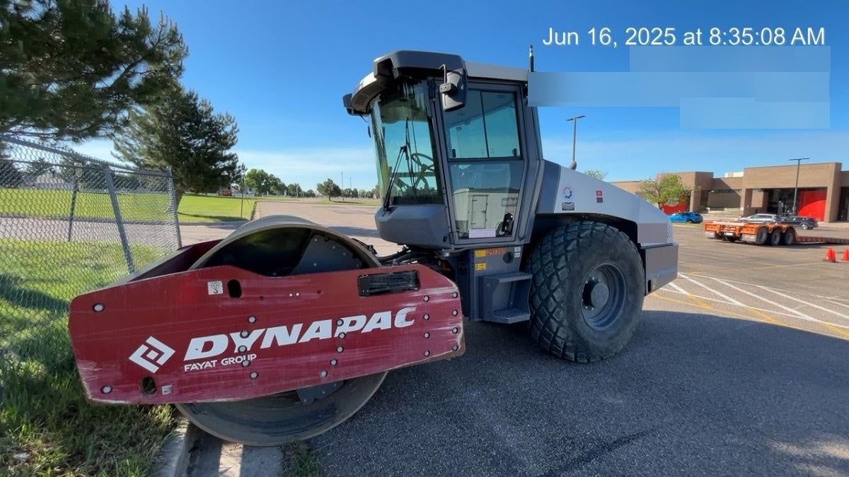 2023 DYNAPAC CA2500D