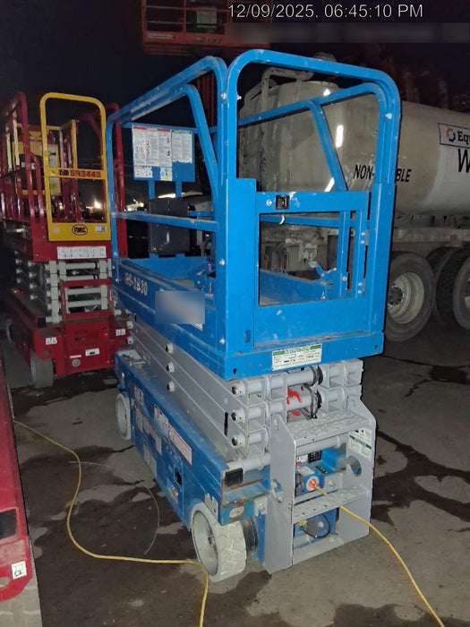 2019 Genie GS-1930 Half Height Swing Gate, 800W Inverter