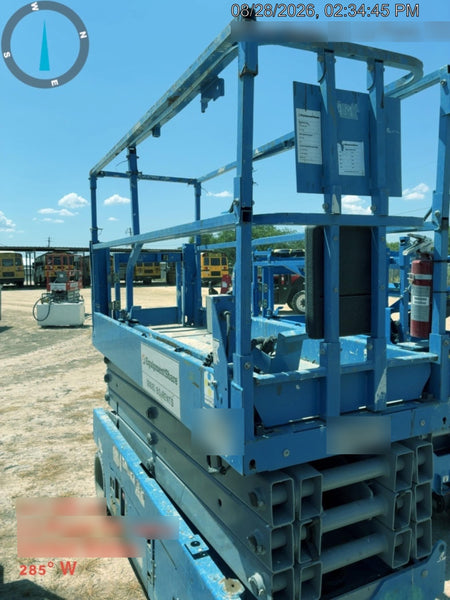 2019 Genie GS-2632 Folding rails with half height swing gate