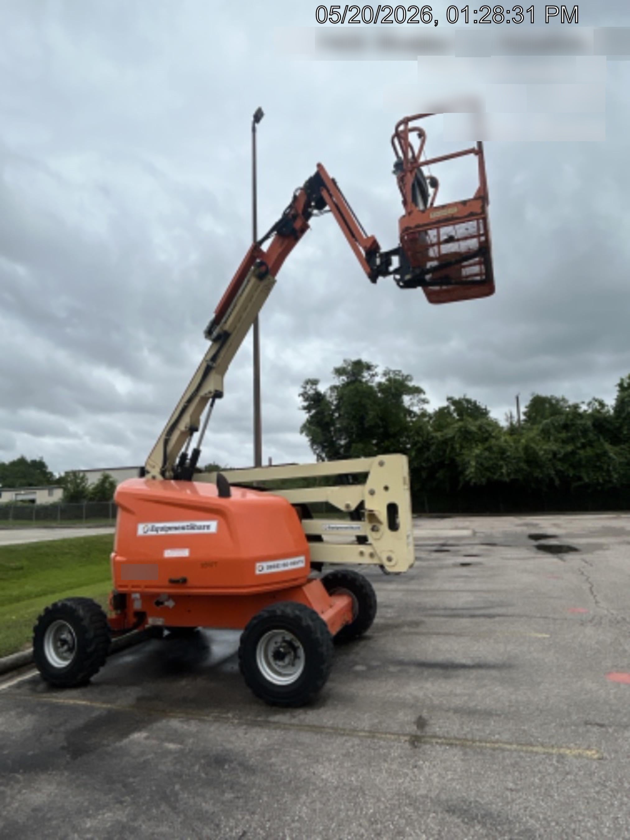 2019 JLG 450AJ