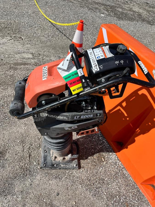 2024 HUSQVARNA LT6005