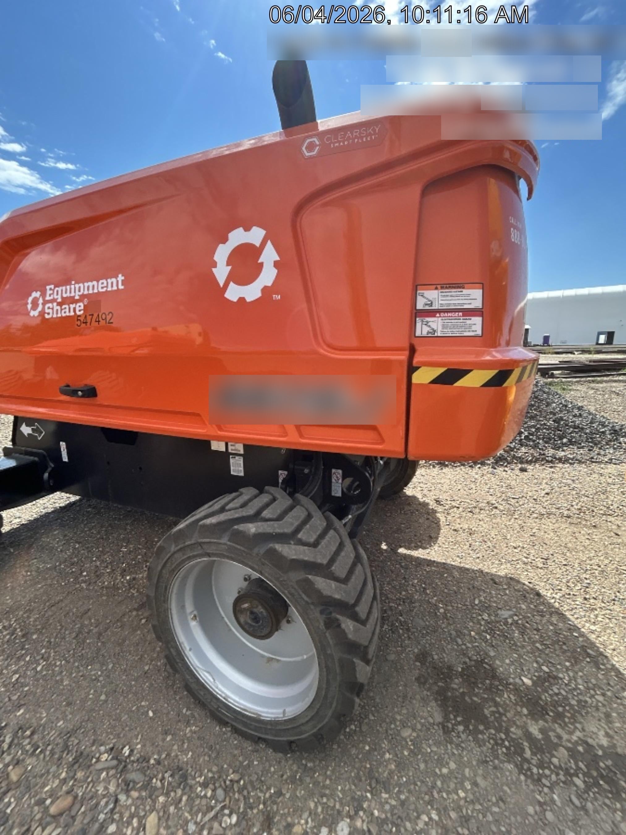 2025 JLG 660SJ