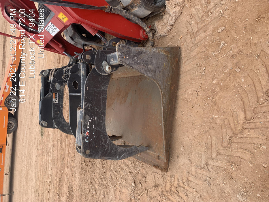 2019 PALADIN 76" Scrap Grapple Bucket - Paladin