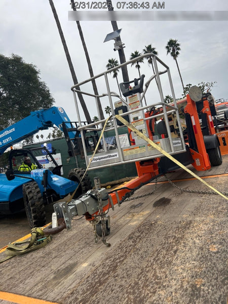 2022 JLG T350