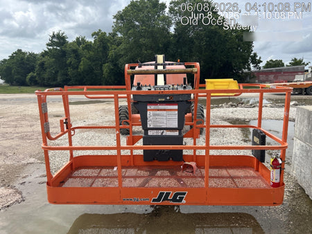 2019 JLG 400S