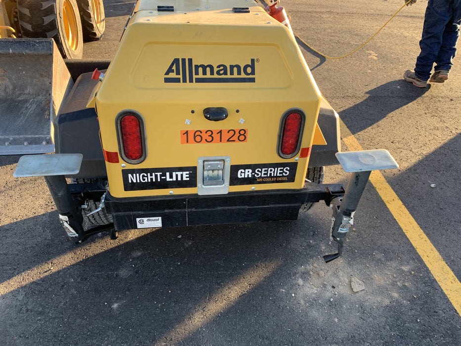 2021 Allmand NLV3GR (4) LED Light Fixture 350W, 23' Vertical Mast, 3kW Prime, Towable, Deep Sea L401, Leveling Jacks, Yanmar T4F 5.8hp