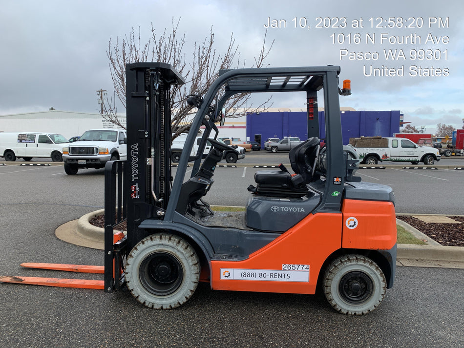 2022 TOYOTA 50-8FGU25