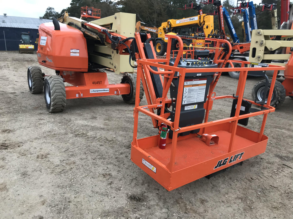 2019 JLG 450AJ