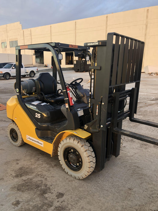 2021 KOMATSU FG25T-16