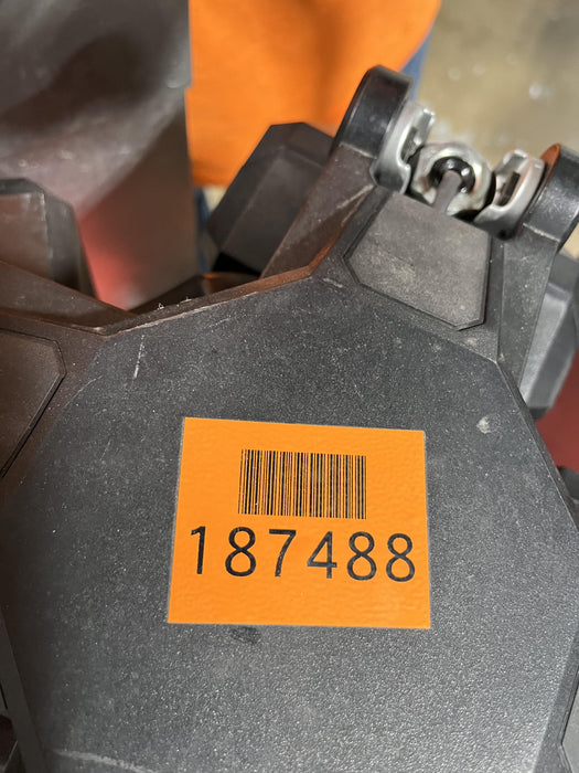 2021 MILWAUKEE MXF041-1XC