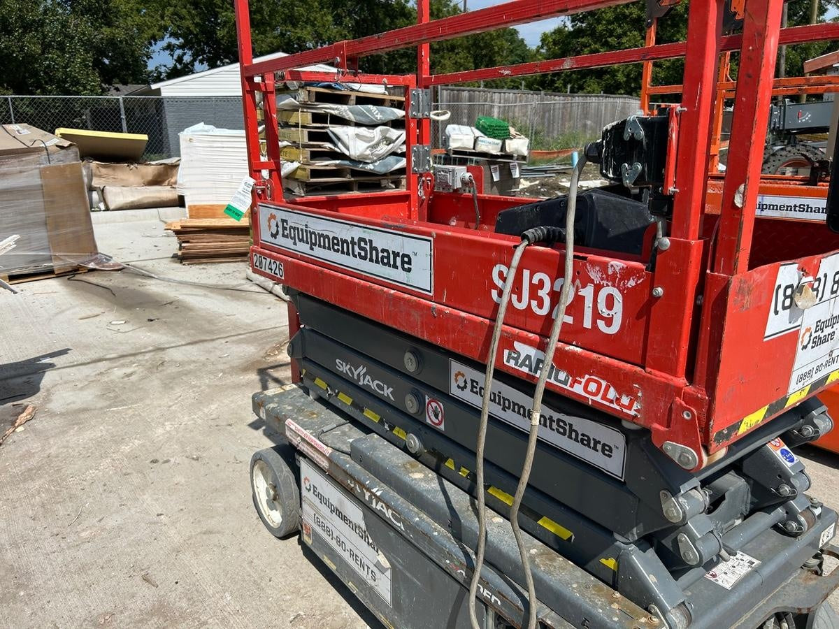 2022 SKYJACK SJ3219