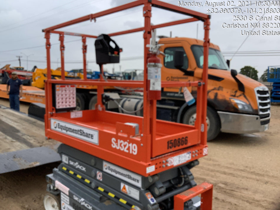 2021 SKYJACK SJ3219