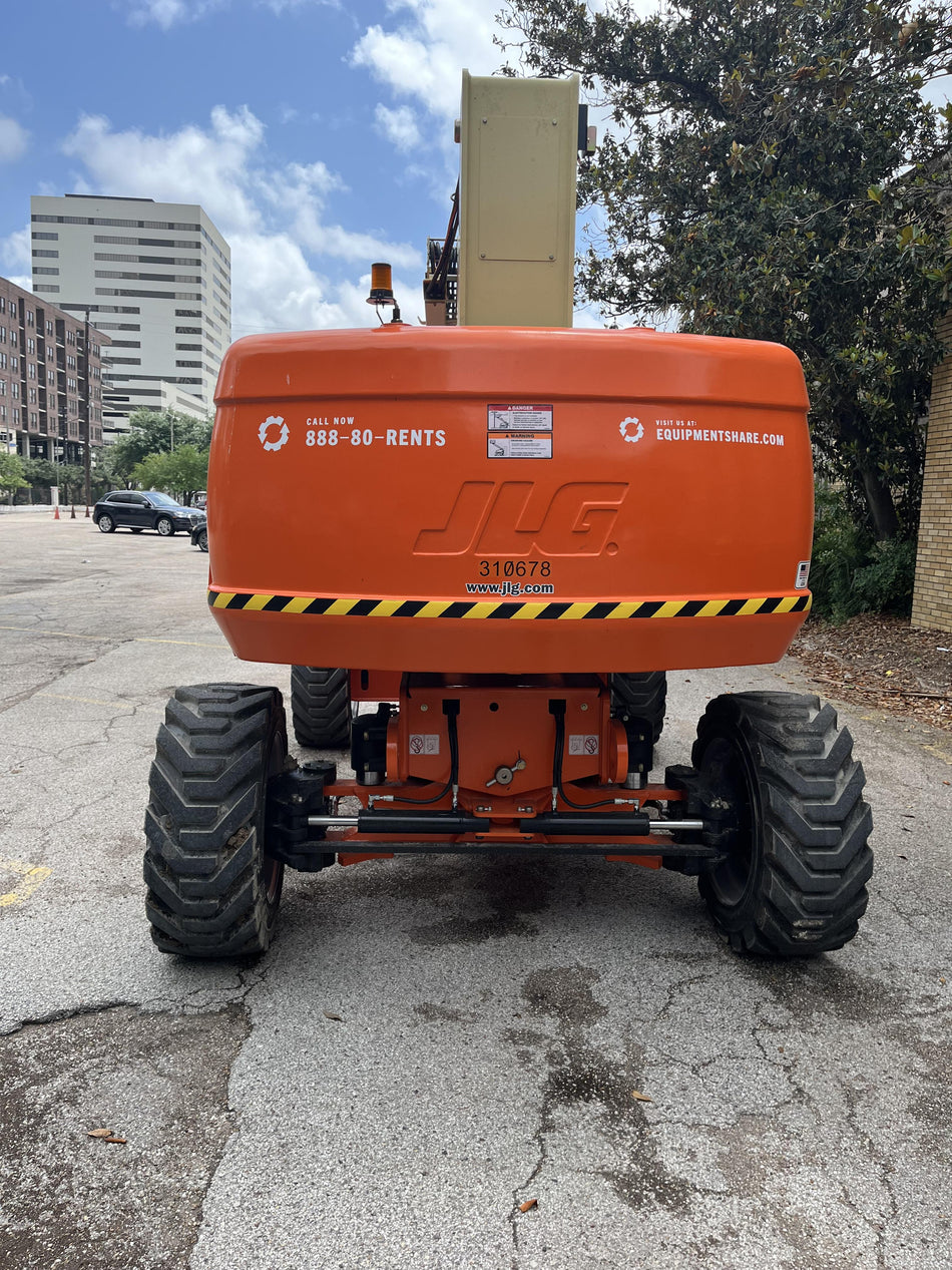 2023 JLG 860SJ