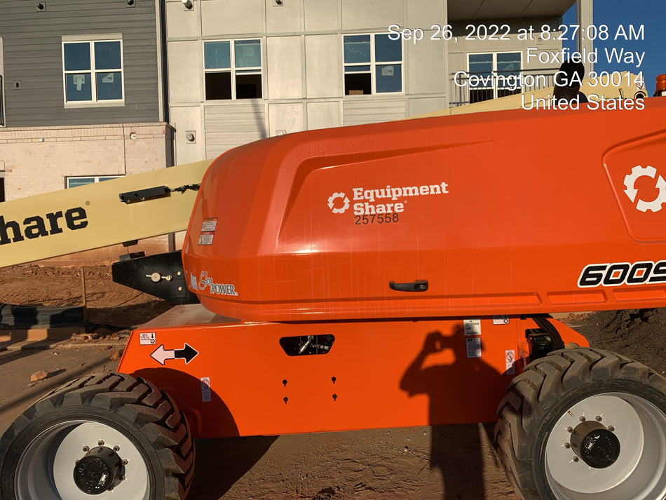 2022 JLG 600S