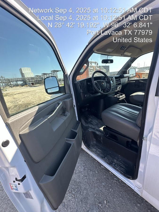 2025 CHEVROLET Express Van - Rental