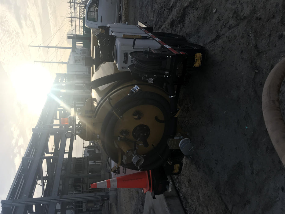 2020 Vac-Tron LP573XDT 24Hp Kohler Diesel - 500 Gal Debris Tank - 500 CFM Vacuum Pump - x2 100 Gal Water Tanks