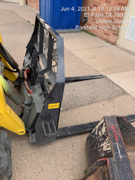2021 PALADIN 48" Pallet Fork Assembly