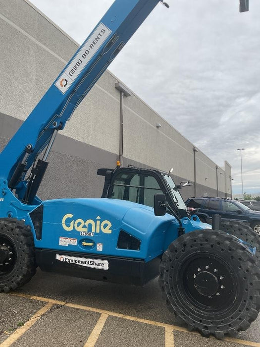 2021 GENIE GTH-844
