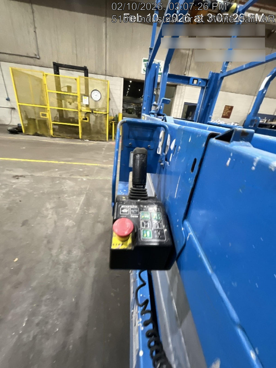 2021 GENIE GS-3232