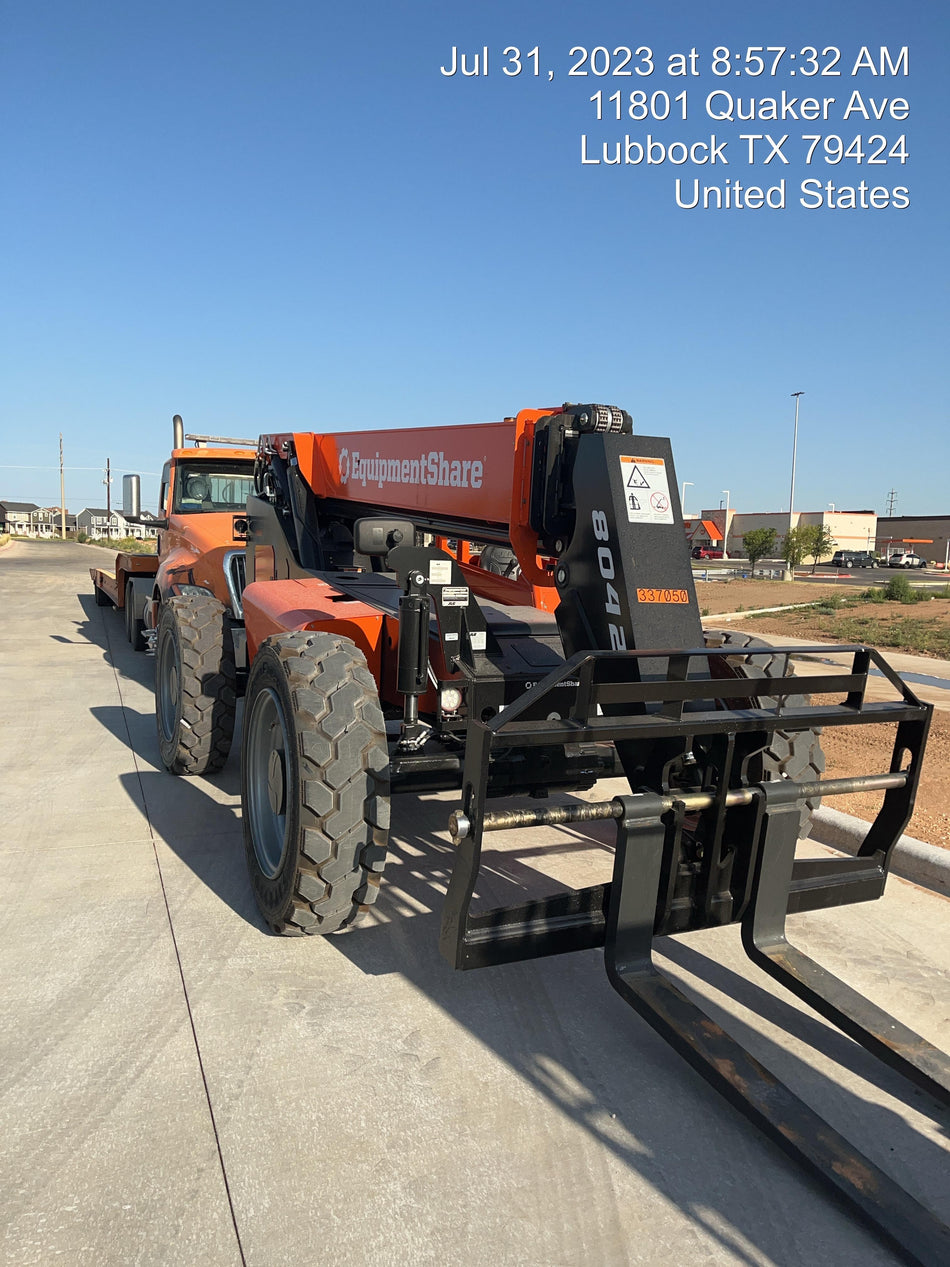 2023 SKYTRAK 8042
